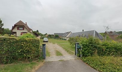 Egmsi, Maçon à Villers-Écalles