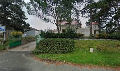 Maçonnerie POTTIER, Maçon à Laval