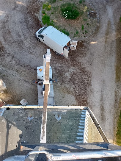 Locray Damien, Maçon à Montmirail