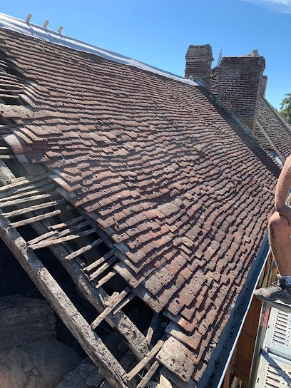 LECABAT, Maçon à Montholon