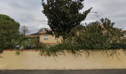Viola Thierry, Maçon à Castelginest
