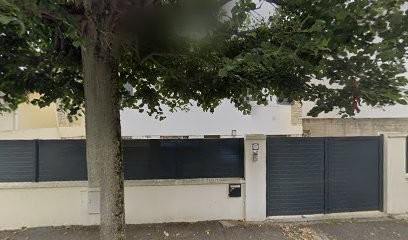 Carlos Teixeira Renovations, Maçon à Goussainville