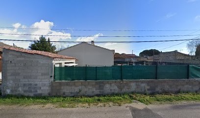 ALK, Maçon à Courthézon