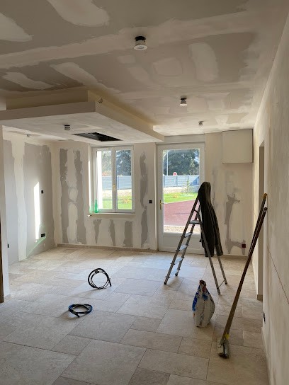 L'Alternative Maçonnerie, Maçon à Veigné