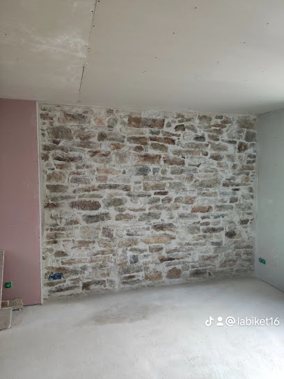 NKS Maçonnerie, Maçon à Quéven