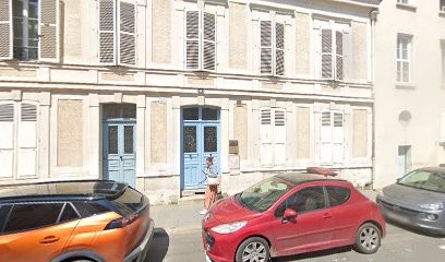 TP Penaud, Maçon à Provins