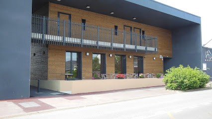 SARC Société Armoricaine de Rénovation et Constrution, Maçon à Taden