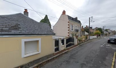 E.S.A. Maçonnerie, Maçon à Orléans