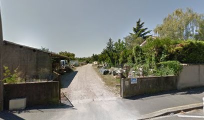 Millet G Sa, Maçon à Mâcon