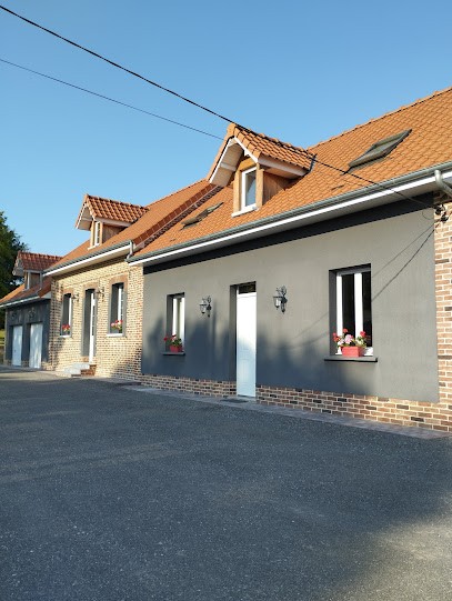 MV Batisom, Maçon à Quesnoy-le-Montant
