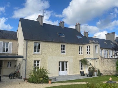 Ameline Jérôme, Maçon à Juaye-Mondaye