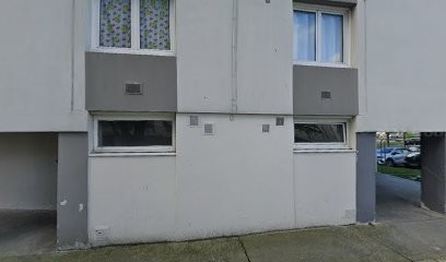Maisons Bretonnes, Maçon à Brest