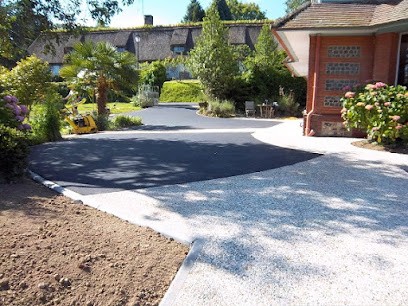 Caux M.D.P., Maçon à La Remuée