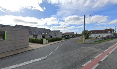 Laurier Sarl, Maçon à Valencisse