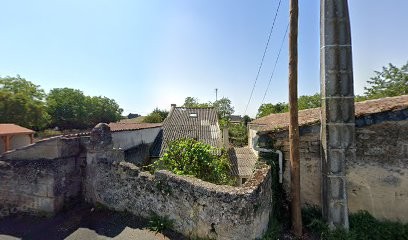 Fredon Eric, Maçon à Doué-en-Anjou
