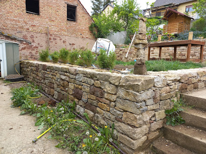 Mur En Pierre Et Parement Maçon à Kuttolsheim