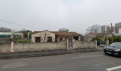 ESAT, Maçon à Pessac