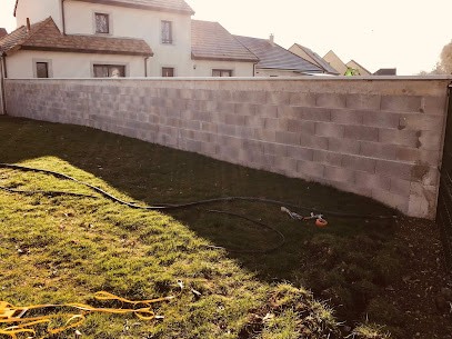 ISO Maçonnerie, Maçon à Gien