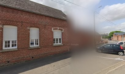 Lefebvre rénov', Maçon à Malincourt
