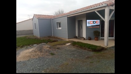 CDC, Maçon à Saint-Vincent-Sterlanges