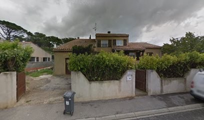 C.d.s., Maçon à Villalier