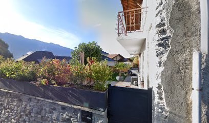 Sasu Vincent Bon, Maçon à Gilly-sur-Isère