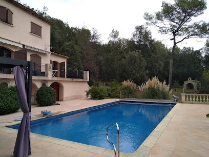 Camatte Gilles, Maçon à Roquefort-les-Pins