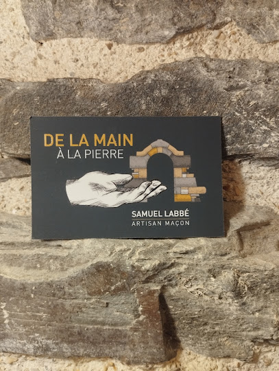 De La Main À La Pierre, Maçon à Roz-Landrieux