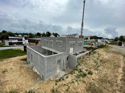 Hermine constructions, Maçon à Trégunc