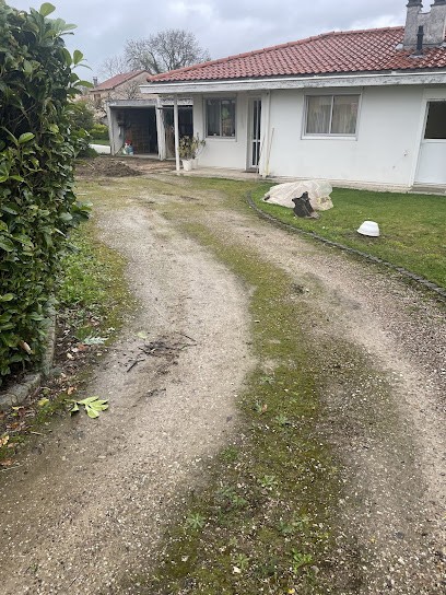 GP SERVICES, Maçon à Essey-et-Maizerais