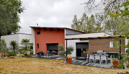 Veyrier Habitation, Maçon à Burgnac