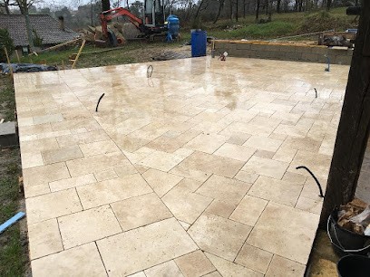 Trait Carré, Maçon à Saint-Germain-et-Mons