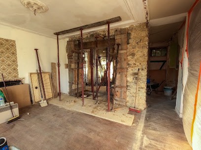 Da Silva Pierre, Maçon à Saint-Priest-Taurion