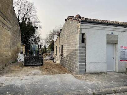 Charlely Joao Batiment, Maçon à Izon