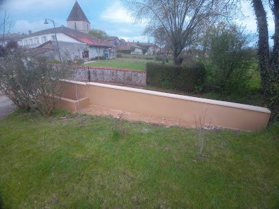 Renoface, Maçon à Genouillac