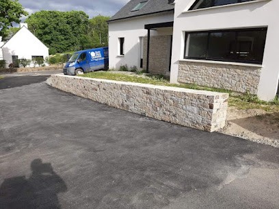 Arrée Mein, Maçon au Tréhou