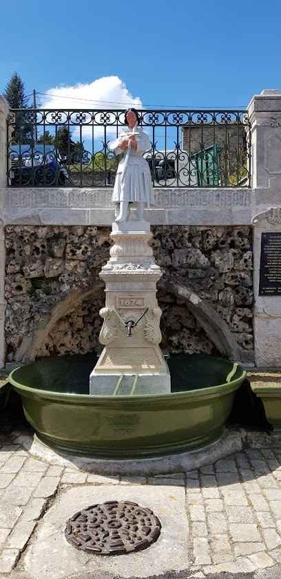 Tollot Fils SAS, Maçon à Fréville