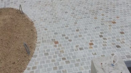 Le Dain Martial, Maçon à Issou